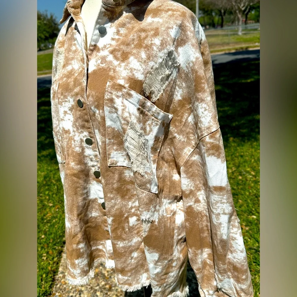 POL Tie Dye Raw Edge Shacket - Picture 6 of 11